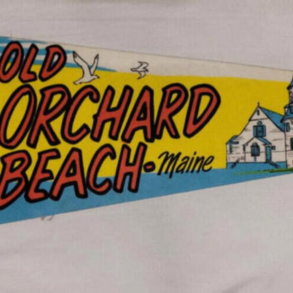 Other - VINTAGE OLD ORCHARD BEACH MAINE with surfer church SOUVENIR FELT PENNANT FLAG